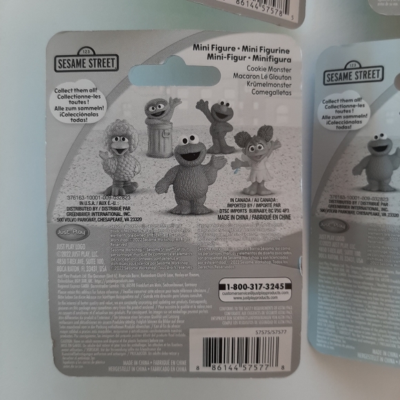 Sesame Street Mini Figures Set of 5 Big Bird Elmo Oscar Cookie Monster Abby - Picture 10 of 12
